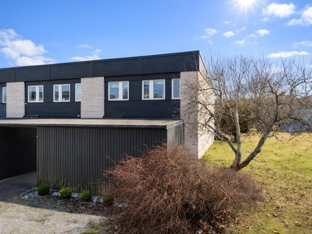 Villa till salu i Hässelby-Vällingby, Stockholm