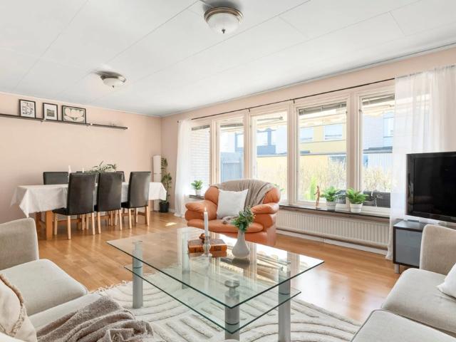 Hus hyra i Hässelby-Vällingby, Stockholm