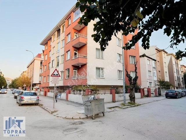Bahçelievler Mahallesi, Tepebaşı içerisinde kiralık mülk