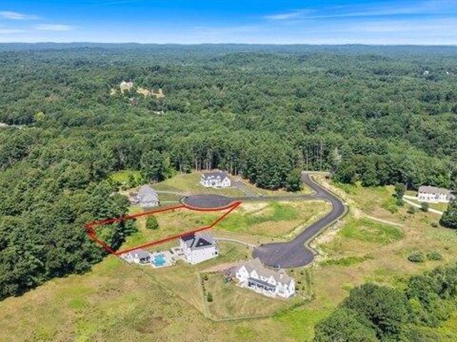 Land for sale in Topsfield, Massachusetts