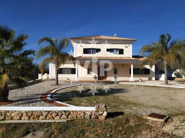 Casa venda em Funchais, Loulé