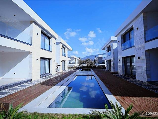 Torba, Bodrum içerisinde satılık mülk