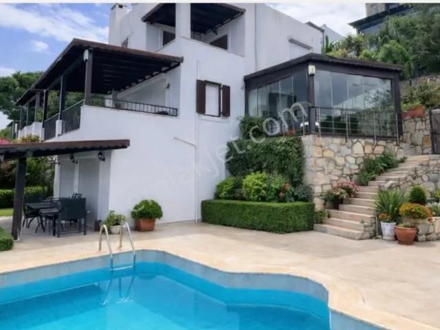 Bodrum, Muğla içerisinde kiralık Villa