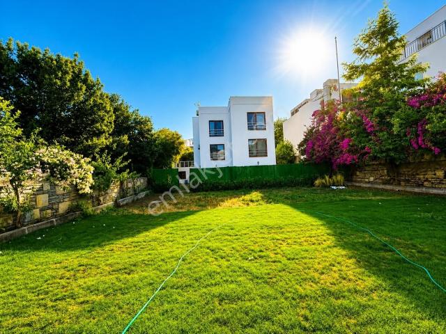 Bodrum, Muğla içerisinde kiralık Villa