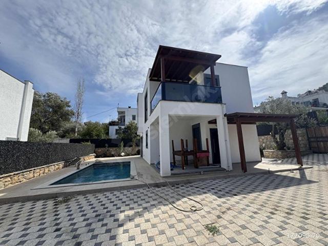 Torba, Bodrum içerisinde satılık mülk