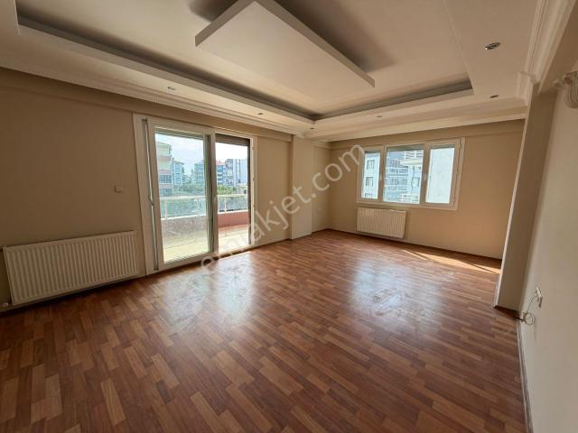 Özbey Mahallesi, Torbalı içerisinde kiralık mülk