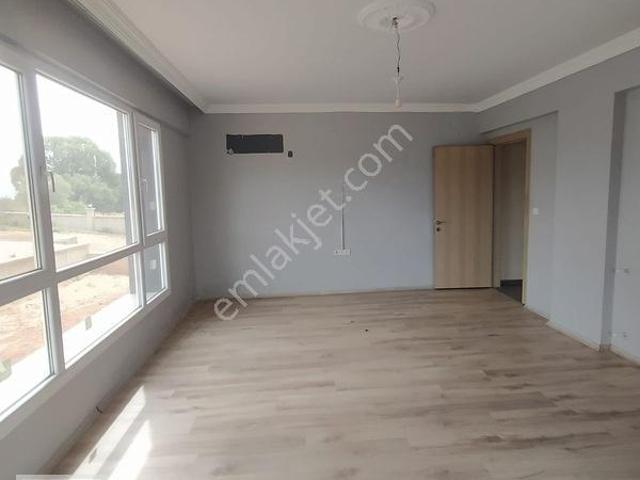 Yazıbaşı Mahallesi, Torbalı içerisinde kiralık mülk