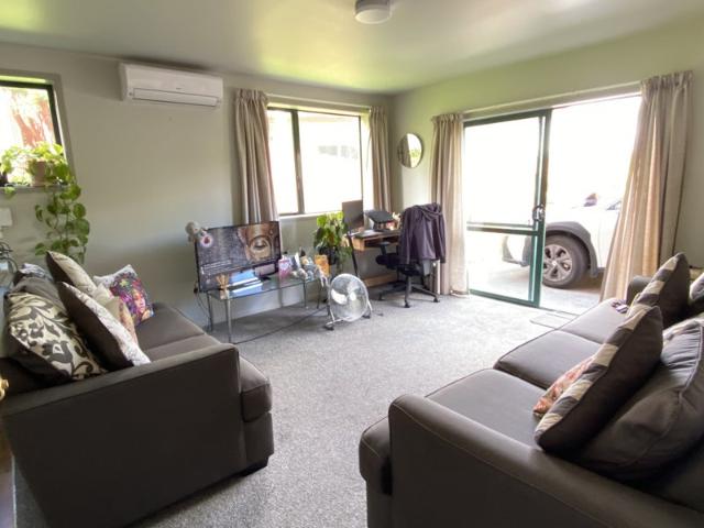 House for rent in Wairau Valley