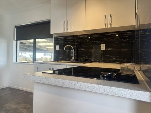 Apartment for rent in Whangaparaoa, Oroua County