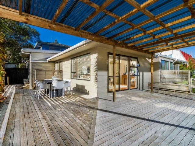 House for rent in Whangaparaoa, Oroua County