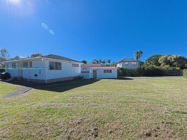 House for rent in Wairau Valley