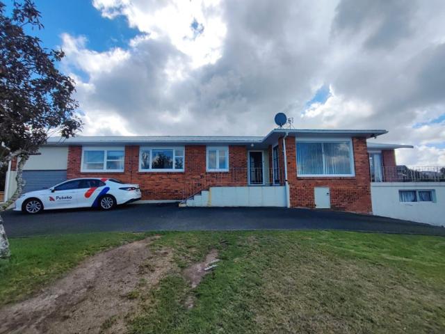House for rent in Whangaparaoa, Oroua County