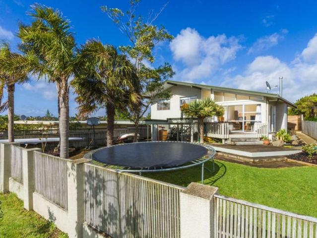 House for rent in Wairau Valley