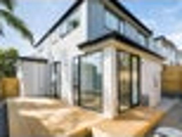 House for rent in Whangaparaoa