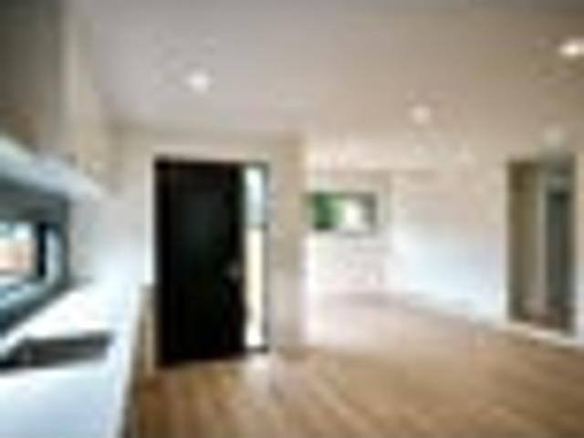 Townhouse for rent in Whangaparaoa
