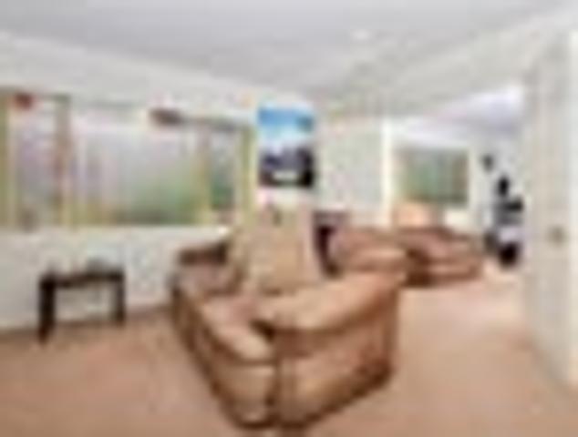 House for rent in Whangaparaoa