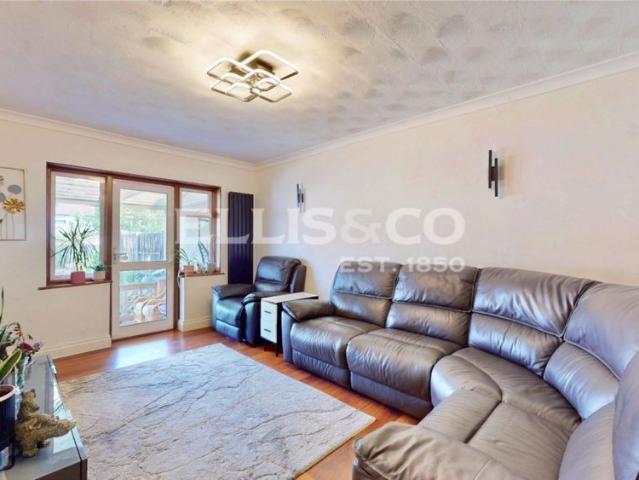 House for rent in Lane, Greater London