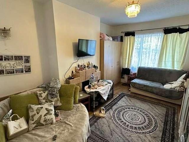 House for rent in Lane, Greater London
