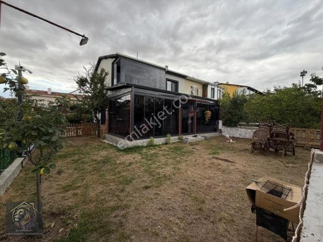 Törekent Mahallesi, Sincan içerisinde satılık Villa