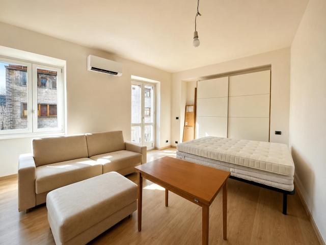 Villa Indipendente in affitto a Circoscrizione 1, Piemonte