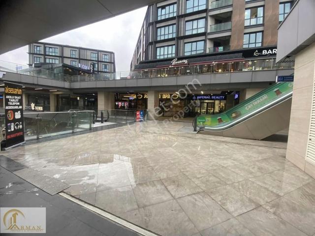 Küçükçekmece, İstanbul içerisinde satılık Dükkan