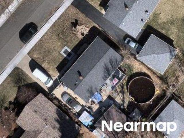 House for sale in Carpentersville, Illinois