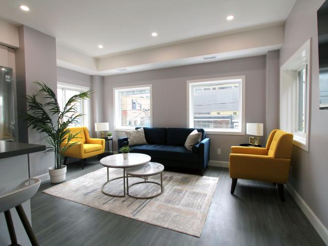 Room for rent in Woburn, Ontario