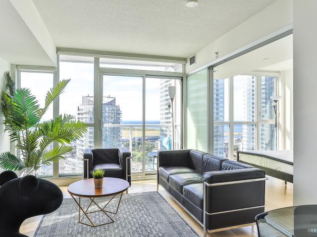 Apartment for rent in Woburn, Ontario