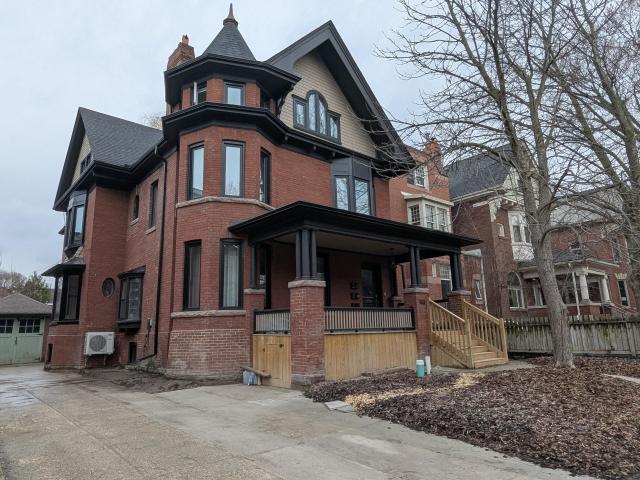 Apartment for rent in Woburn, Ontario