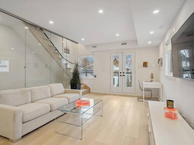 Apartment for rent in Woburn, Ontario