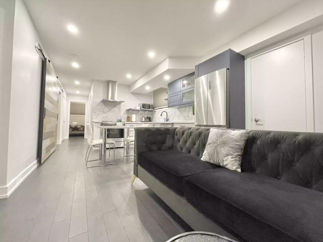 Apartment for rent in Woburn, Ontario