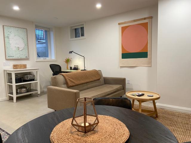Room for rent in Woburn, Ontario