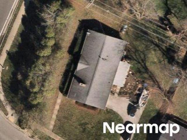 House for sale in Pickway Korner, Lexington