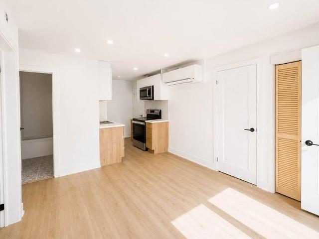 Apartment for rent in Woburn, Ontario