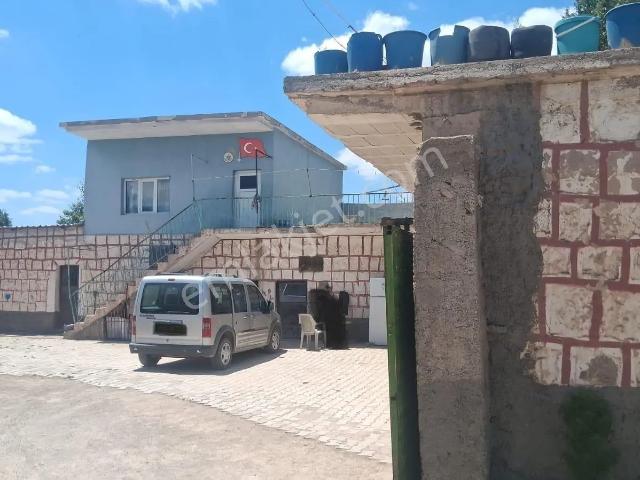 Niğde içerisinde satılık Villa