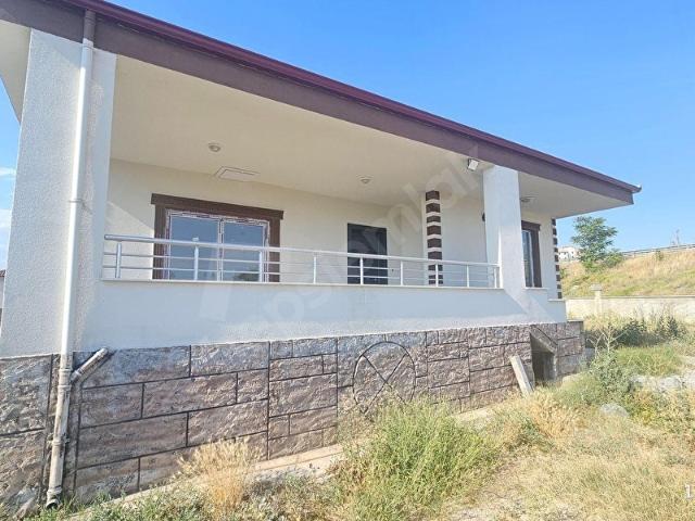 Niğde içerisinde satılık Villa