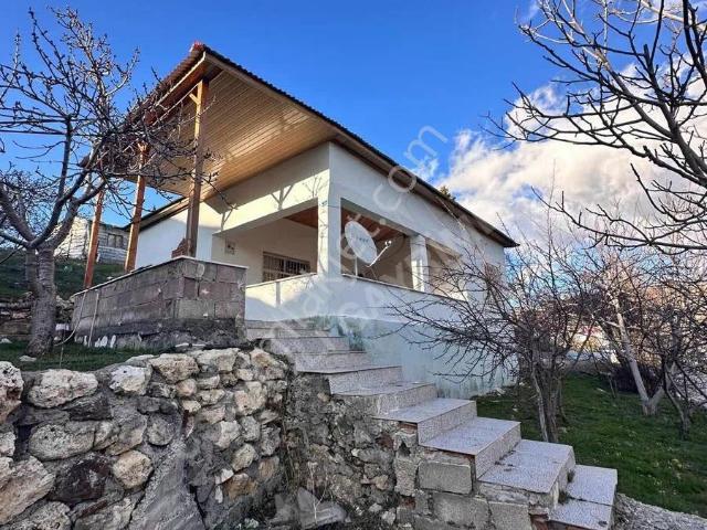 Toros, Erdemli içerisinde satılık Villa