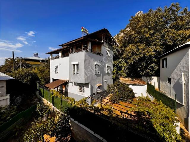Toroslar, Mersin içerisinde satılık Villa