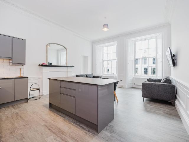 Apartment for rent in Haymarket, Scotland