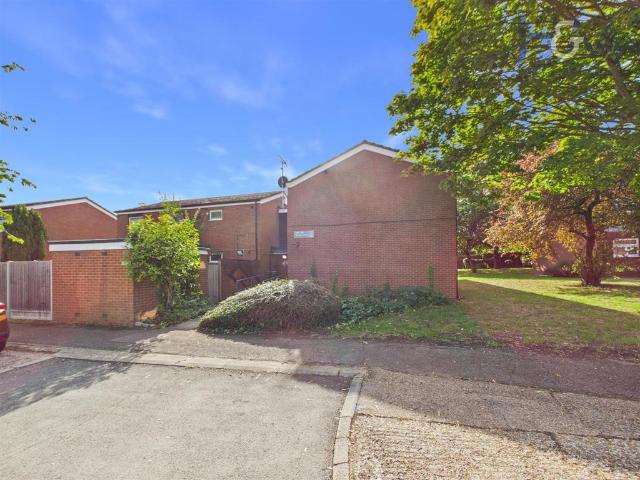 Apartment for rent in Old Town, Stevenage
