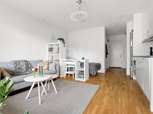 Bostad till salu i Solna, Stockholm