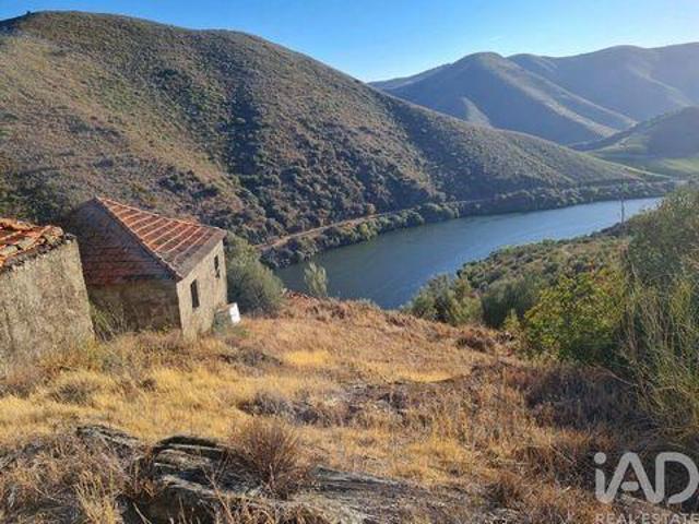 Terreno venda em Torre De Moncorvo, Bragança