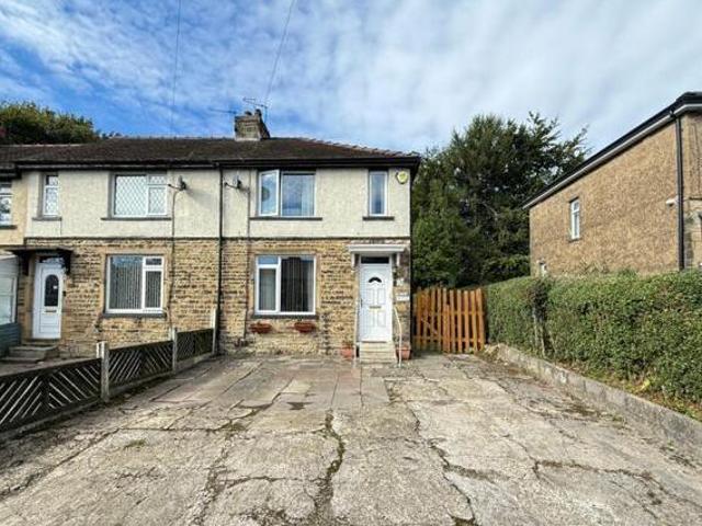 House for sale in Westwood Park, West Yorkshire