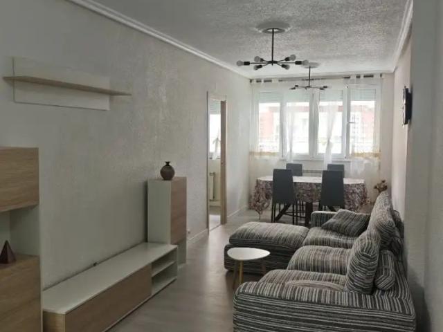Apartamento en alquiler en Sierrapando, Torrelavega