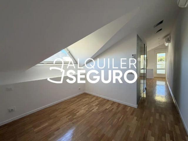 Apartamento en alquiler en Los Bomberos, Torrelodones
