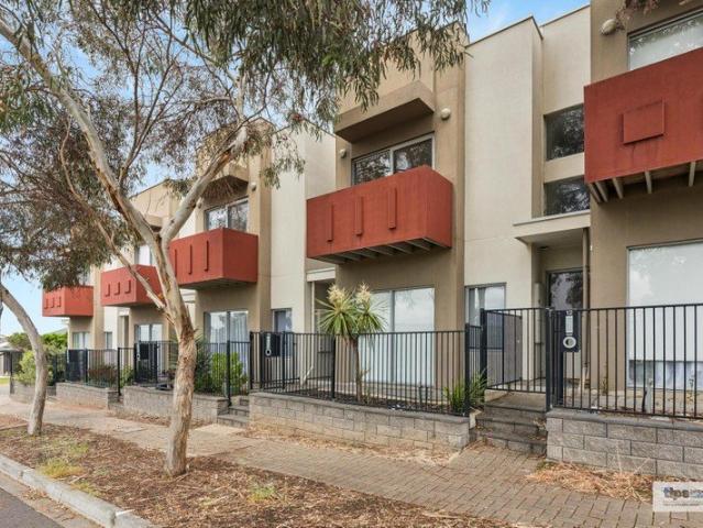 Townhouse for sale in Seaford Meadows, Adelaide