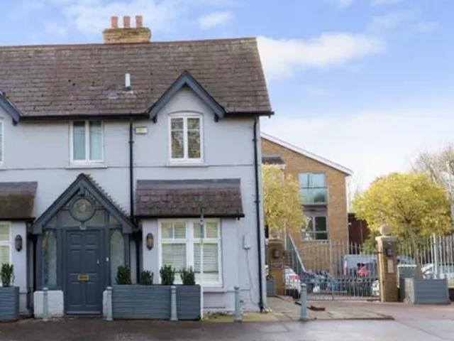 House for rent in Hampton, Greater London