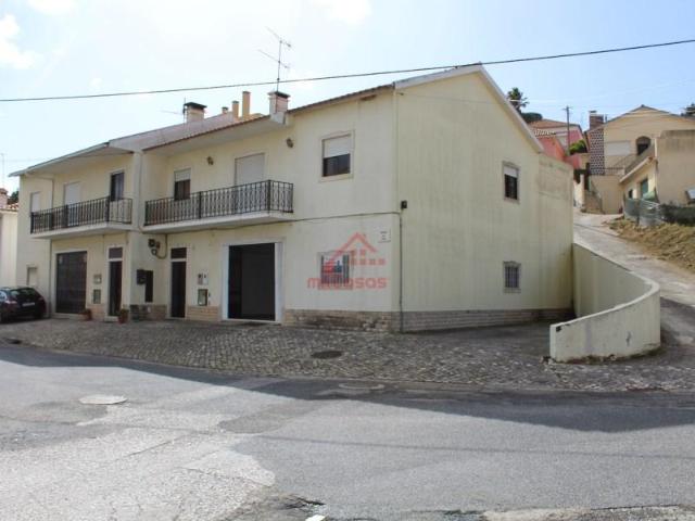 Loja alugar em Torres Vedras, Lisboa