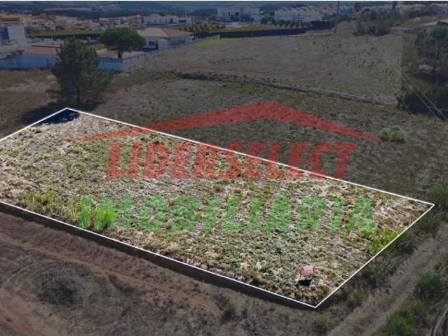 Terreno venda em Varatojo, Torres Vedras