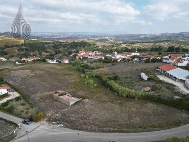 Terreno venda em Varatojo, Torres Vedras